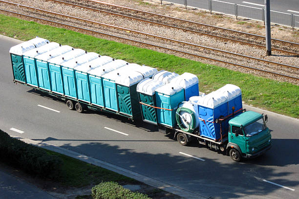 Porta potty delivery and setup in Red Oak, IA